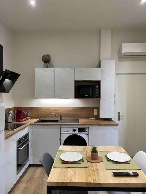 Logement Entier-Clim-100%Equipe-Hypercentre-Balcon Brive-la-Gaillarde Extérieur photo